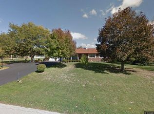 8N711 Running Deer Trl, Elgin, IL 60124