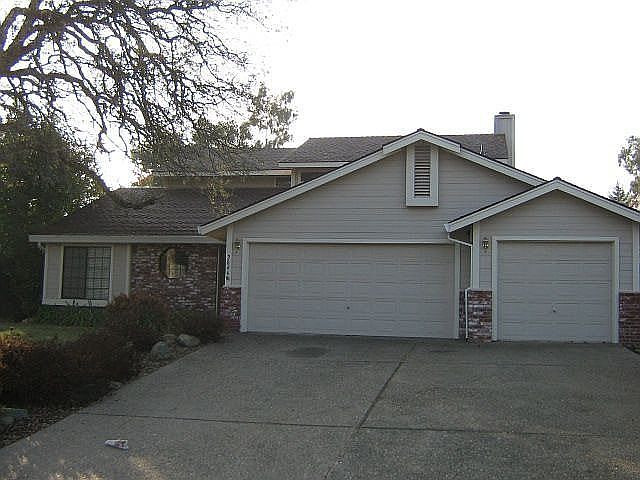 1st image of 2846 Burnett Dr