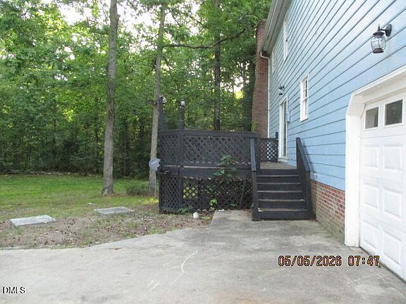 3rd image of 4125 Landover Ln