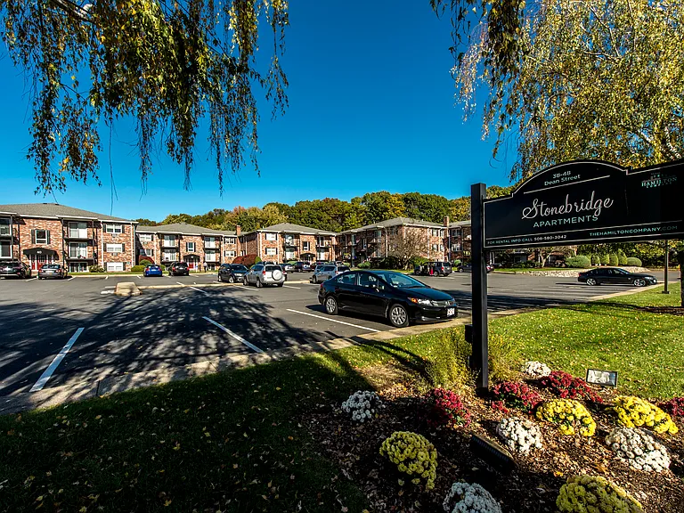 Stonebridge Apartments — Photo 27