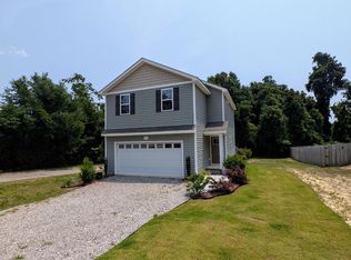 353 N Stephens St, Southern Pines, NC 28387