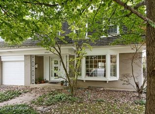 2305 Kenilworth Ave, Wilmette, IL 60091