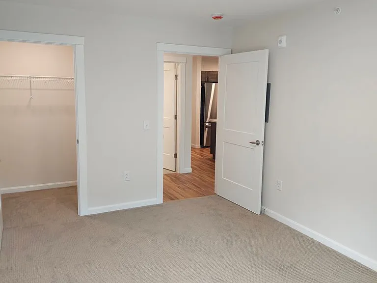235 Autumn Pond Way #304 — Photo 18