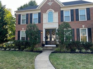 13519 Granite Rock Dr, Chantilly, VA 20151