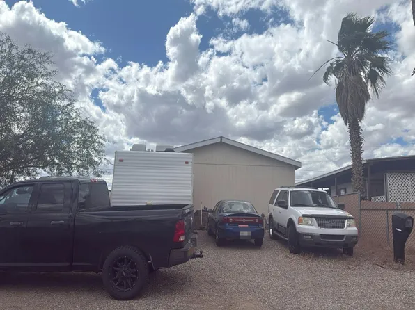 3061 Erwin Ln, Lake Havasu City, AZ 86404