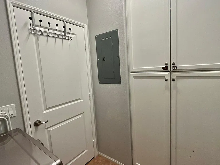 1722 Cripple Creek Dr #4 — Photo 17