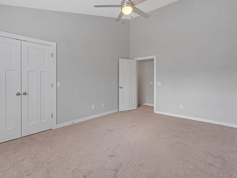 Robinsons Rowhouse Townhomes — Photo 10