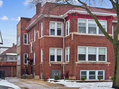 6818 S Chappel Ave, Chicago, IL, 60649