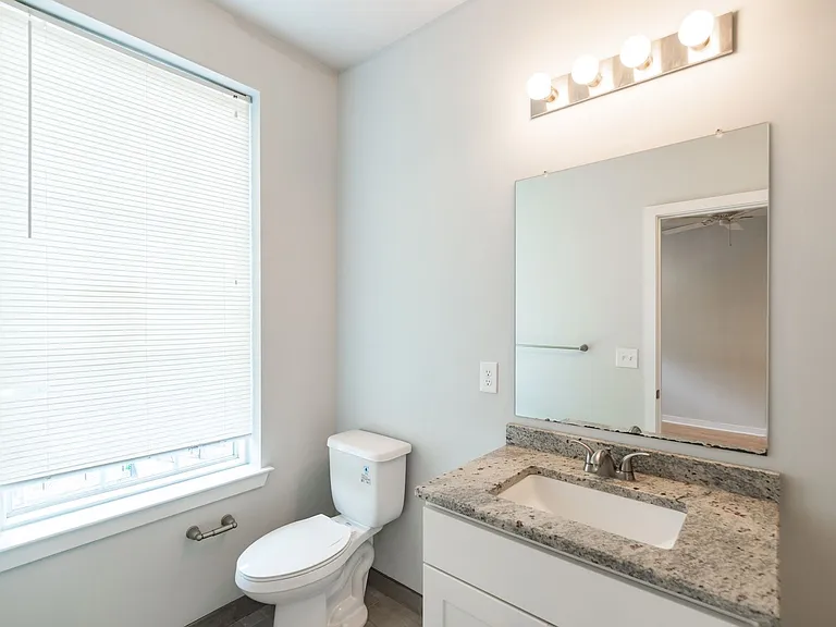 4124 Tower St — Photo 31