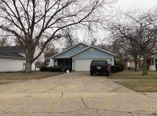 1907 Monarch Dr, Middletown, OH 45044