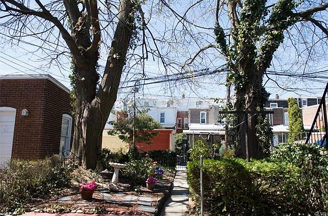 2nd image of 236 S Madison St