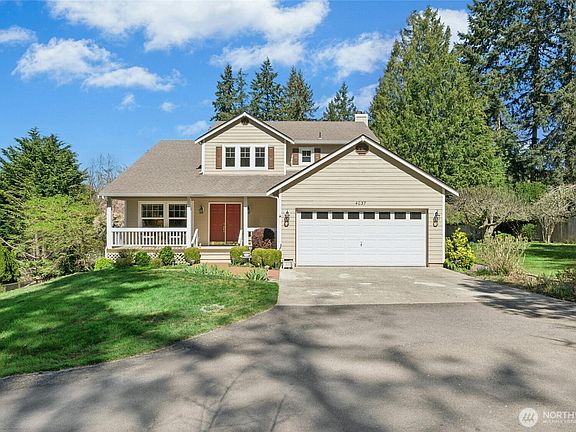 2nd image of 4037 Stohlton Road SE