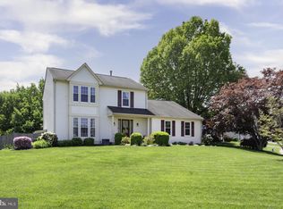 5433 Lomax Way, Woodbridge, VA 22193