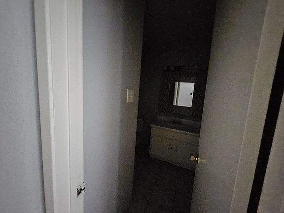 2nd image of 7200 Clarewood Dr #1215