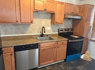 21 Monhegan Ct #28B, Baltimore, MD 21236