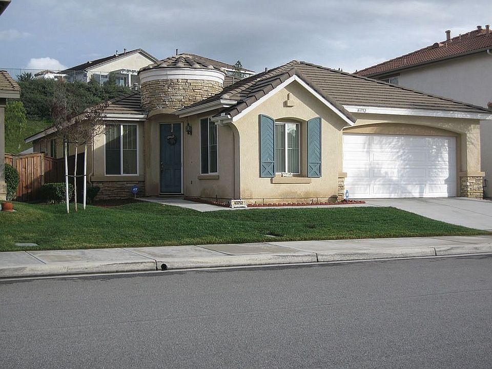 1st image of 43752 Camino Gallegos