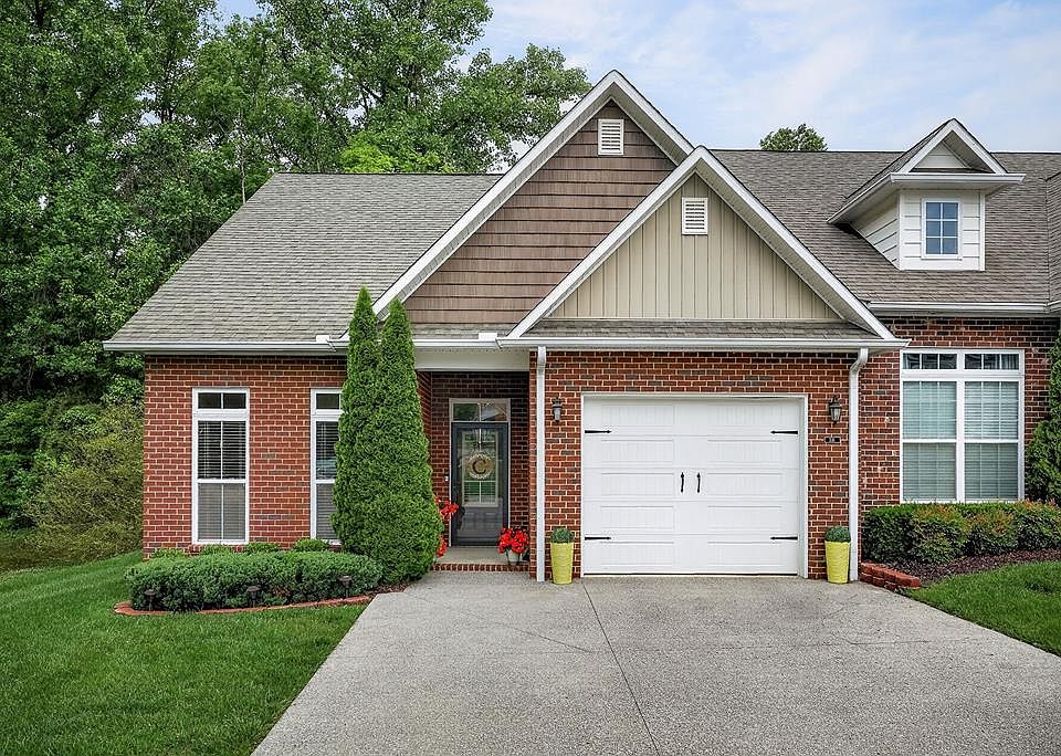 1st image of 331 Bowerwood Cir