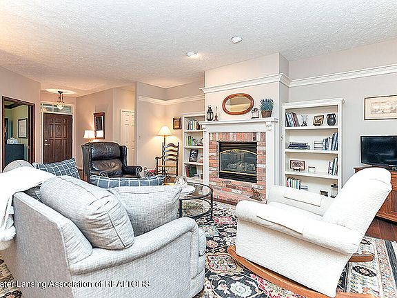 5th image of 11569 Stone Bluff Dr