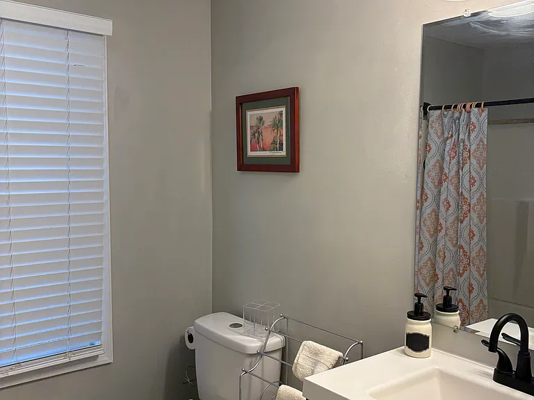 102 East Ave — Photo 6