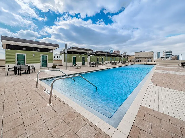 1120 E Kennedy Blvd #1030 — Photo 34