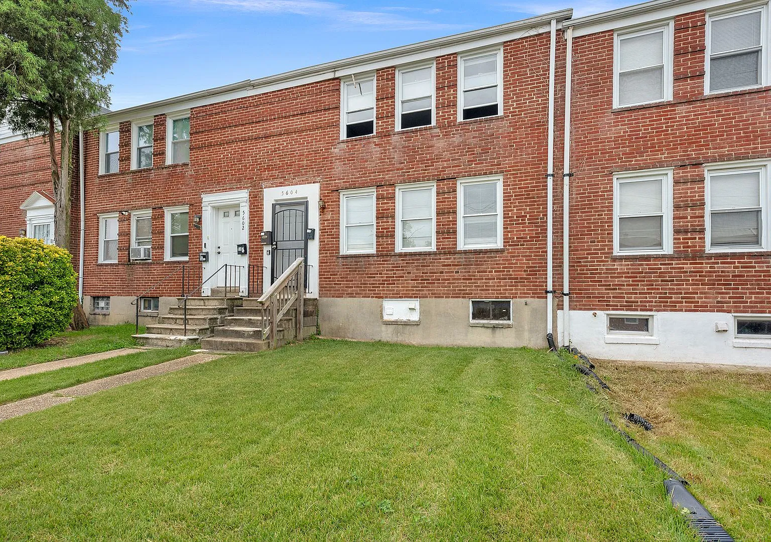 5604 Midwood Ave Baltimore MD — Photo 3