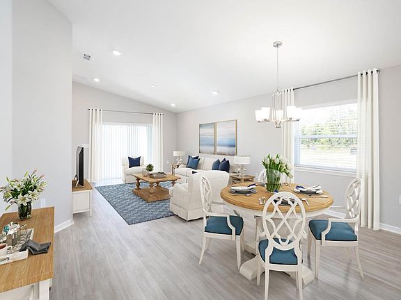 Spacious and welcoming living area - Amaryllis ll home plan by Highland Homes