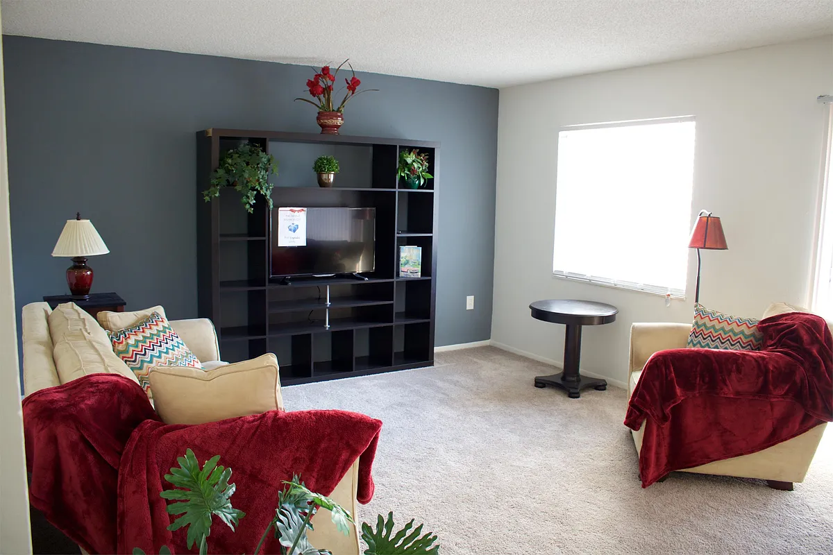 Building Photo - 2515 N Alafaya Trl #27