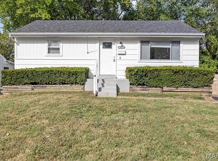 3519 High Dr, Saint Ann, MO