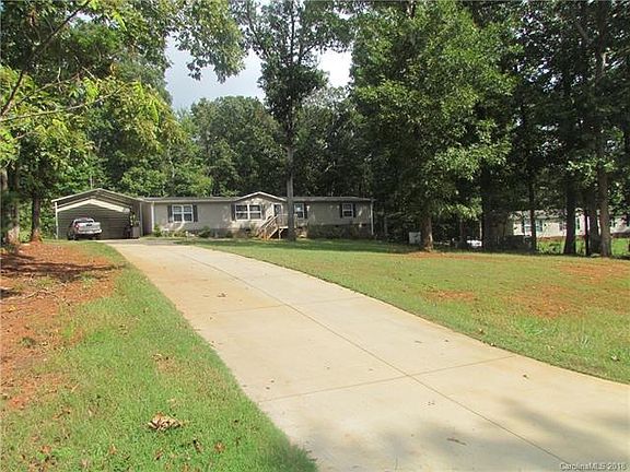 2nd image of 112 Heartwood Ln