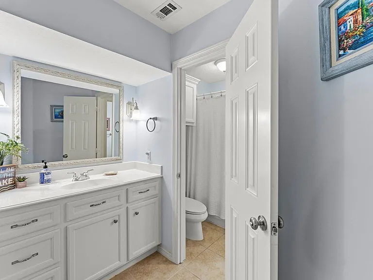 1208 Lake View Dr — Photo 35