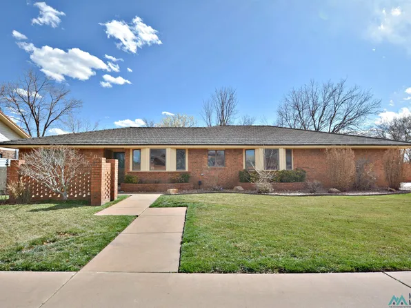 209 Sandzen Dr, Clovis, NM 88101