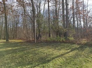 1050 Point Way, Lawton, MI 49065