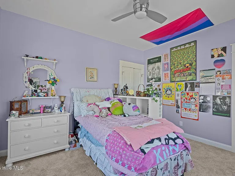 310 Lord Berkeley Dr — Photo 32
