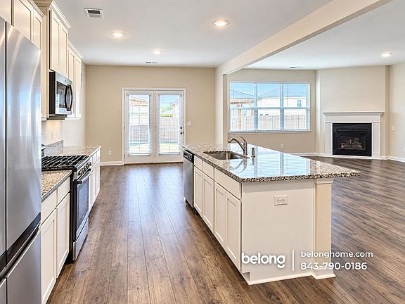 3rd image of 240 Byzantine Ln