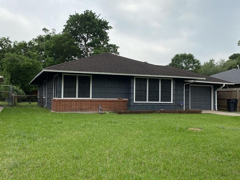 1st image of 6206 Heron Dr