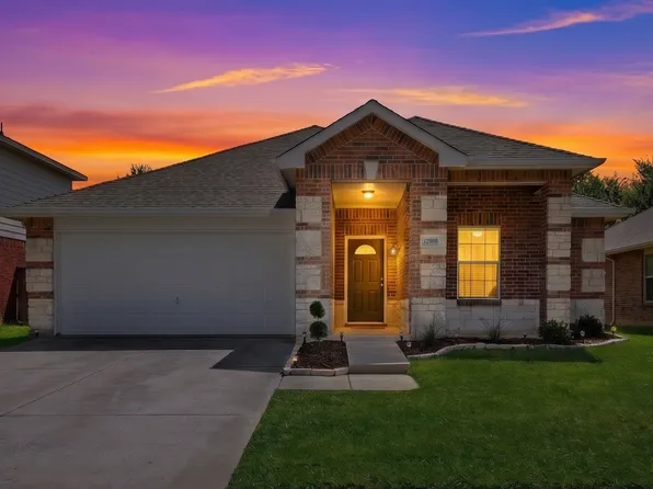 12900 Cedar Hollow Dr, Fort Worth, TX 76244