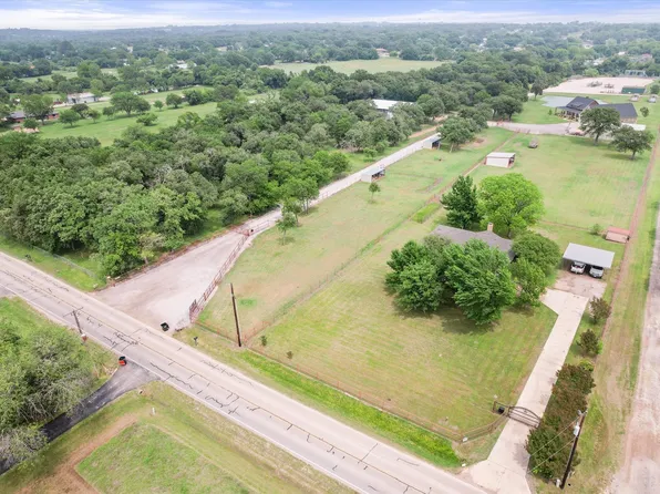 7155 Stephenson Levy Rd, Burleson, TX 76028