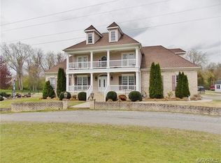 811 Jordan Point Rd, Hopewell, VA 23860