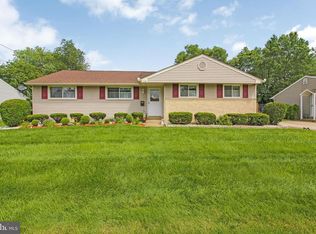 1109 Laurel Rd, Edgewater Park, NJ 08010