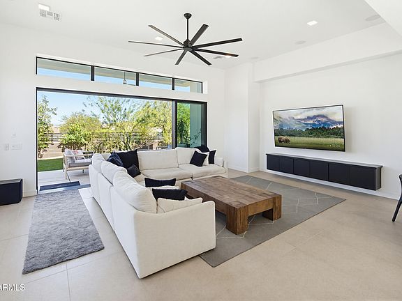 3rd image of 3350 E HIGHLINE CANAL Road