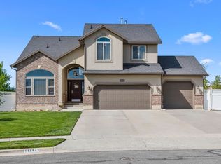 11884 S Stone Crest Ln, Riverton, UT 84065