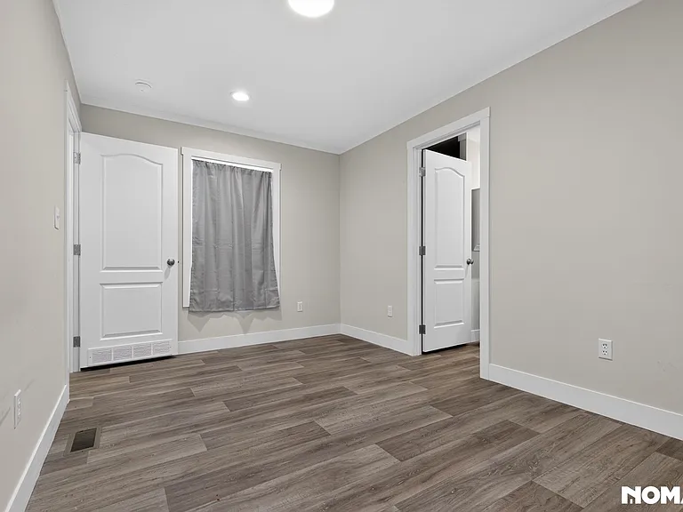 1431 W Ridgeway Rd — Photo 9