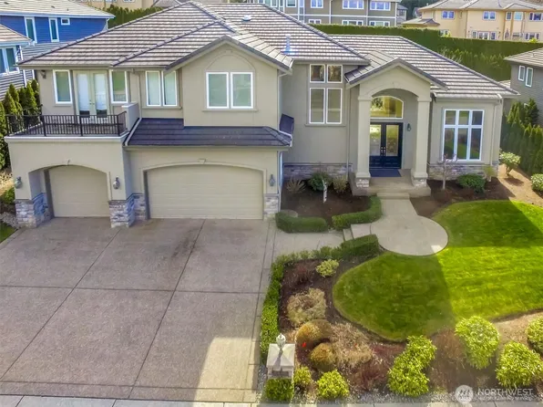 8225 155th Avenue SE, Newcastle, WA 98059