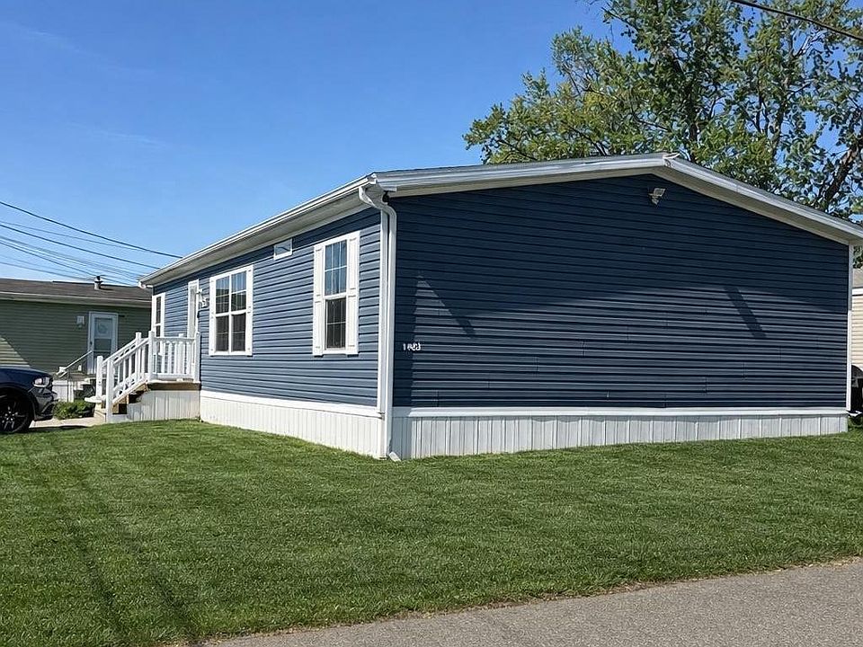 2nd image of 138 Truman Dr