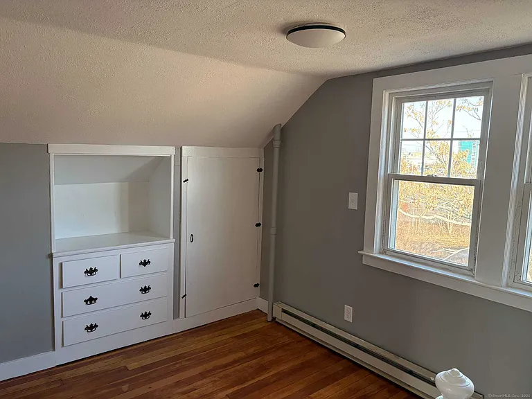 724 Middletown Ave #2 — Photo 10