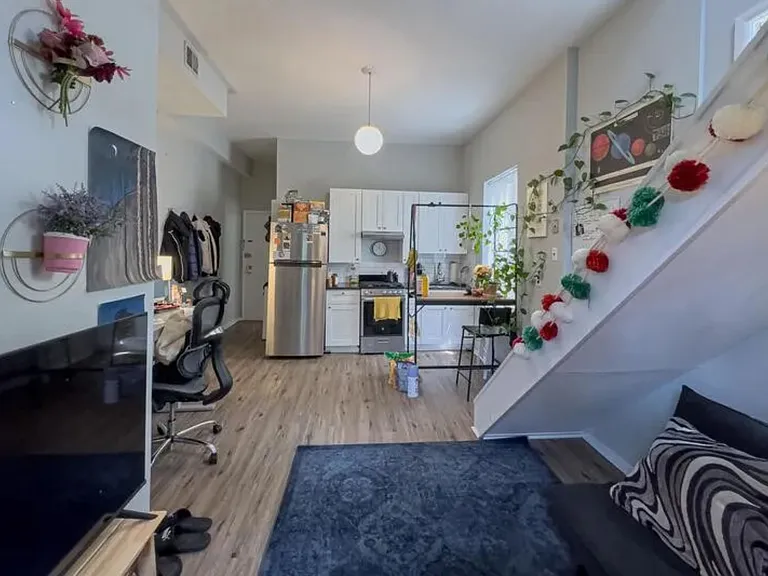 2036 Mount Vernon St #2RR — Photo 3