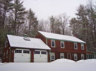14 Deer Run Ln, Lebanon, NH 03766