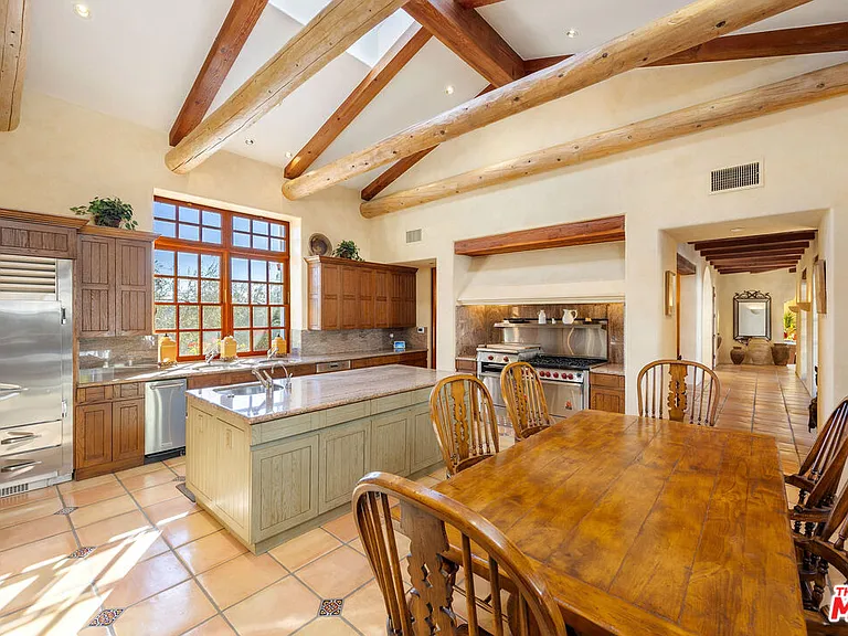 25127 Jim Bridger Rd — Photo 13