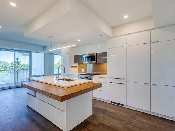 1020 SW 9th Ave SE #504, Calgary, AB T2G 0S7