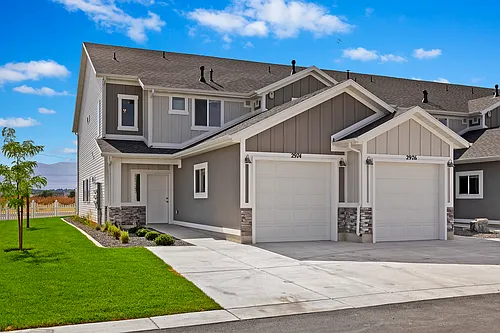 2977 S 3525 W Photo 1